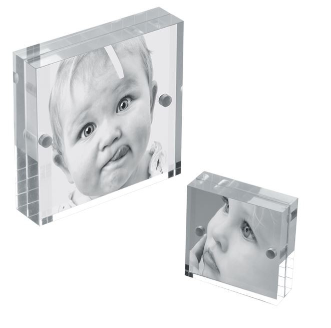 CORNICE IN ACRILICO TRASPARENTE 15X15